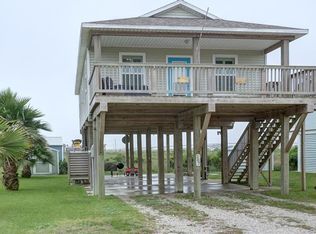 207 Lagoona Dr, Surfside Beach, TX 77541