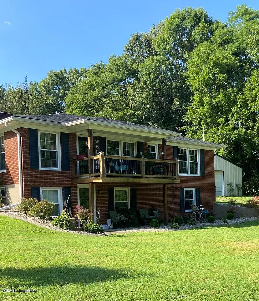 135 Old Rd photo 1