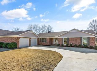 1821 Fitzgerald Dr SW, Decatur, AL 35603