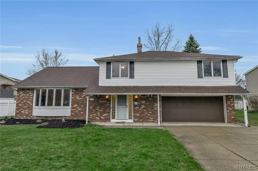 1 Idlebrook Ct photo 1