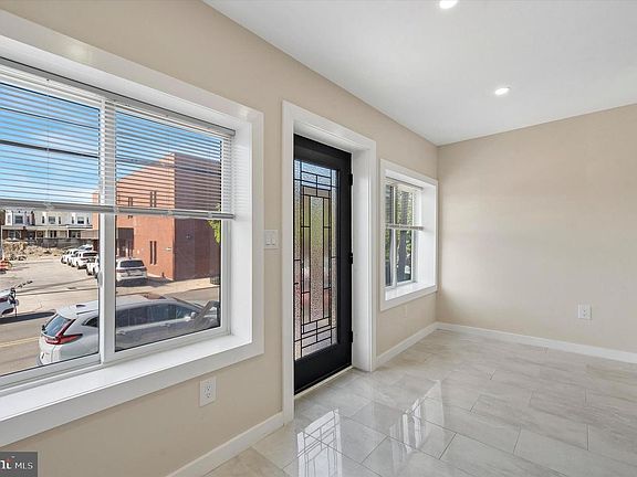 4th image of 5511 Pine St