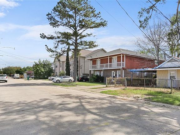 4th image of 3822 Bauvais St