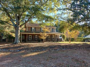 1051 Robinhood Rd, Watkinsville, GA 30677