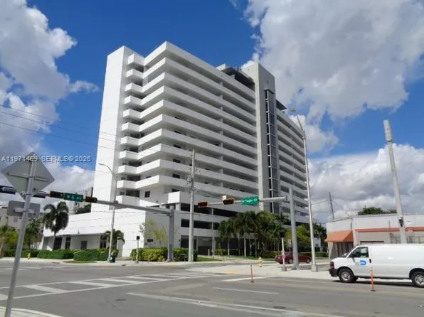 36 NW 6th Ave APT 608, Miami, FL 33128