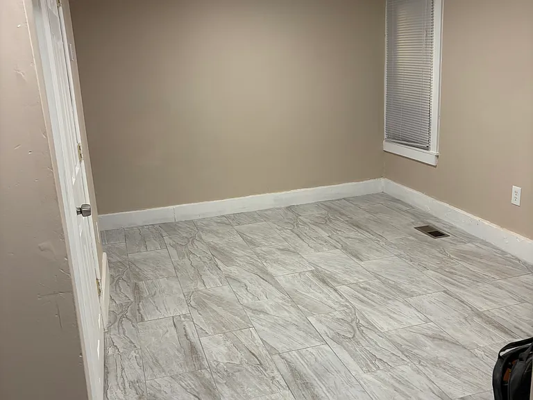 35 Edgeworth St #1 — Photo 4