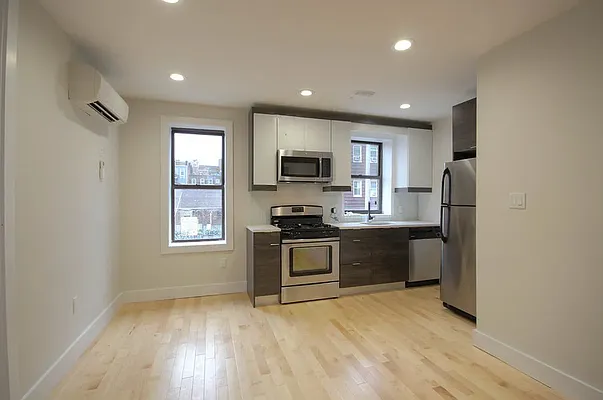 Rented by Rentopia | media 8