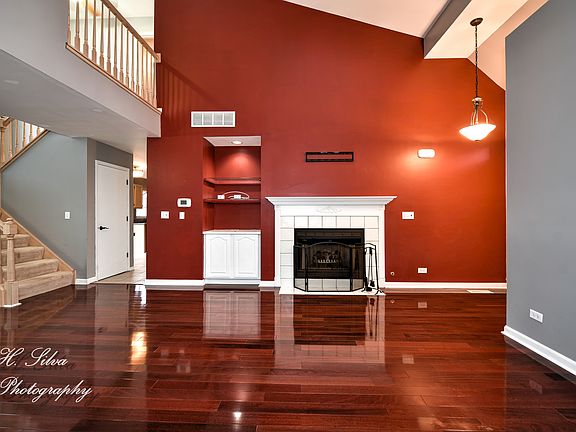 4th image of 835 Dogwood Ln