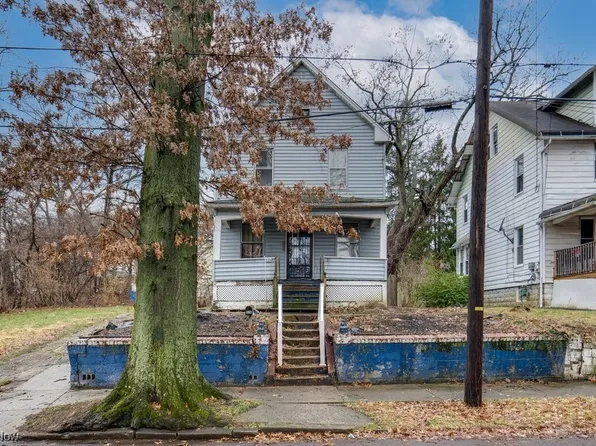 838 Ruth Ave, Akron, OH 44307