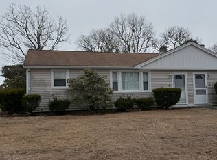 9 Banister Ln #B, South Yarmouth, MA 02664