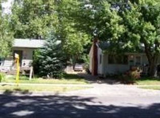 1014 SW Isham St, Grants Pass, OR 97526