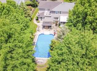 5 Staghorn Dr, Matawan, NJ 07747