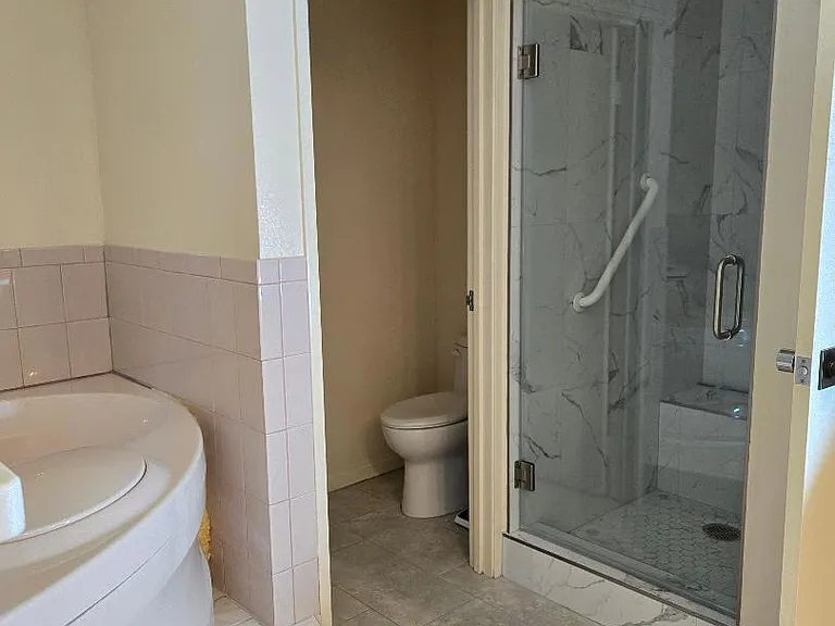 910 Island Dr #112-112-112 — Photo 15