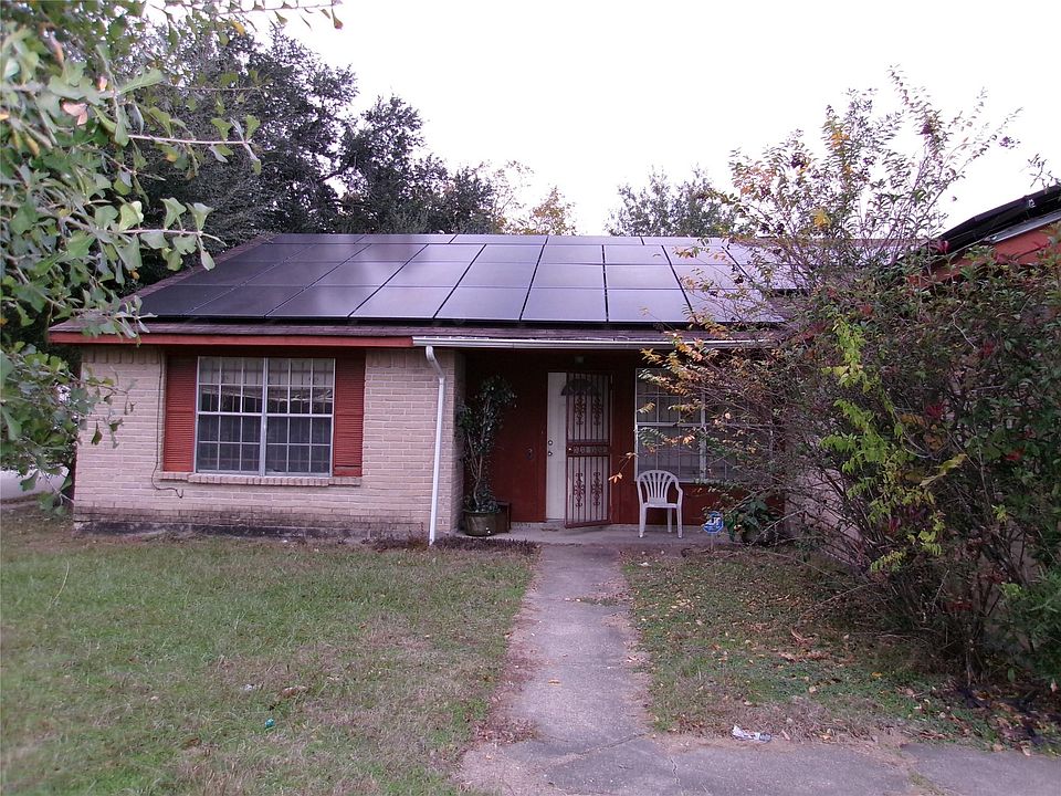 1st image of 3250 Walhalla Dr