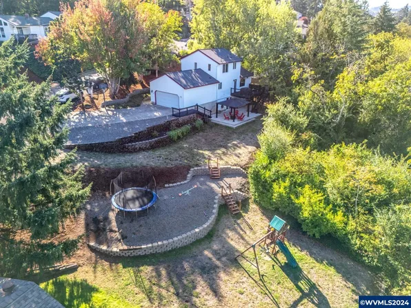 2215 Ellen Ln NW, Salem, OR 97304