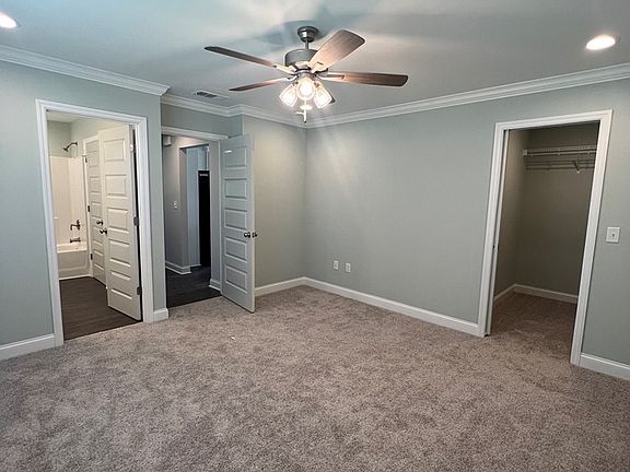 5th image of 700 Osprey Cir