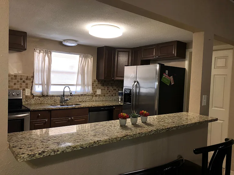 941 Lakeview Rd #2 — Photo 26