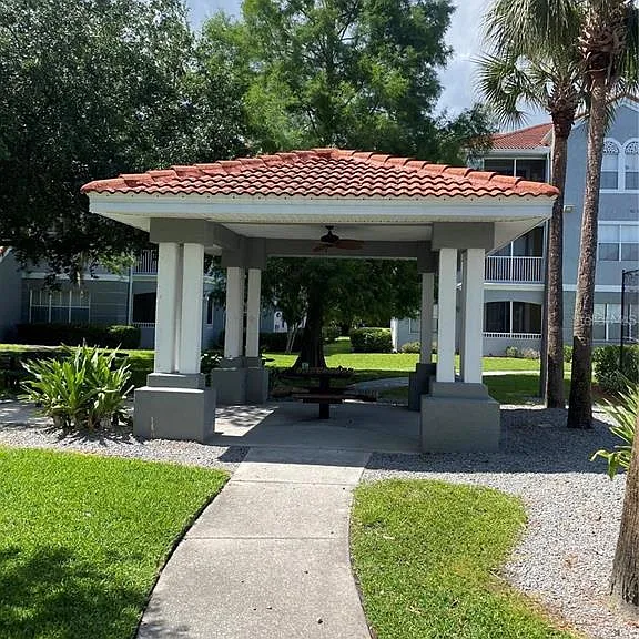 18001 Richmond Place Dr #222 — Photo 36