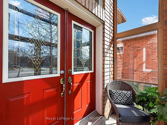 5th image of 33 Telfer Rd