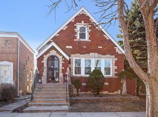 10814 S Calumet Ave, Chicago, IL 60628