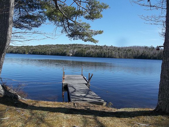 5th image of 180 Bear Cove Road