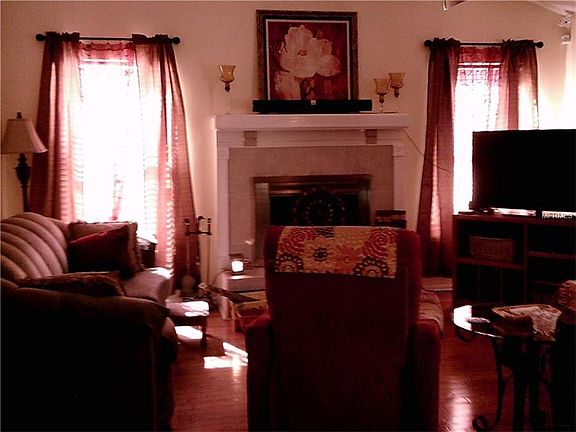 5th image of 1724 Brightmeadow Ct
