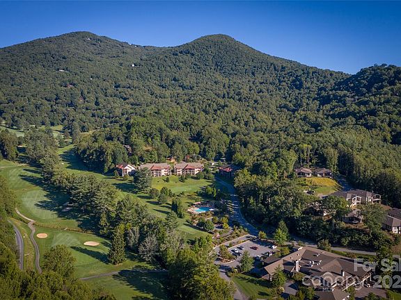3rd image of 1650 Country Club Dr #C301
