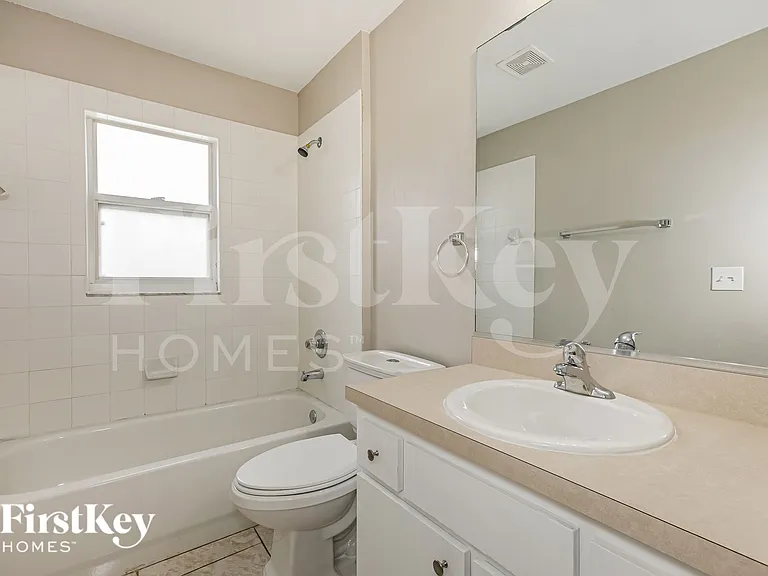 2409 Wheeler Groves Dr — Photo 17