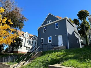 177 Lincoln St #1, Worcester, MA 01605