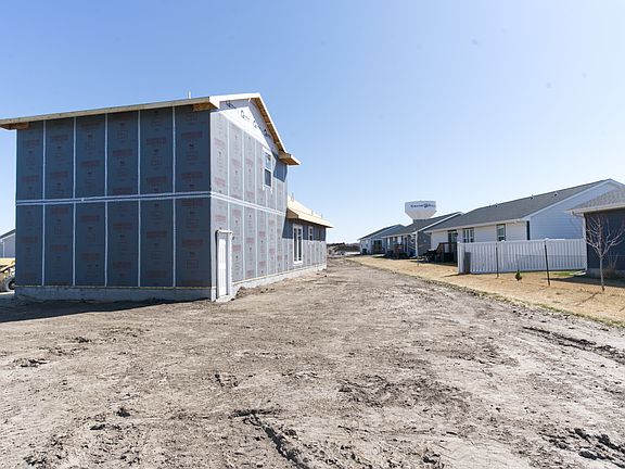 5th image of 526 Schmidt Cir #7YPSLV