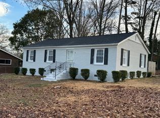 500 Kenlough Dr, Charlotte, NC 28209