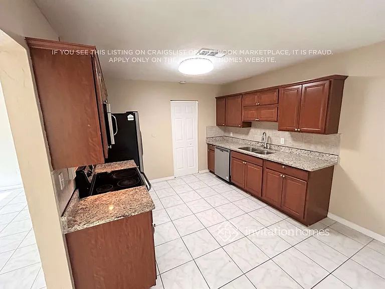 2033 Dodge Ave — Photo 5