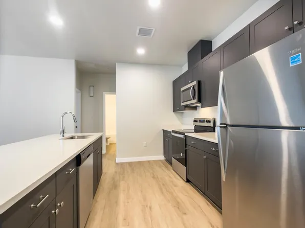 17444 N 32nd St, Phoenix, AZ