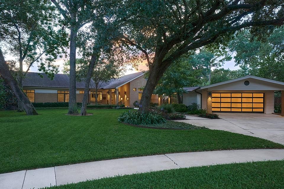 1st image of 531 Electra Dr