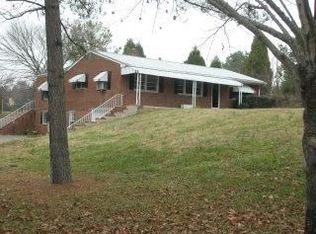 13846 George Washington Memorial Hwy, Saluda, VA 23149