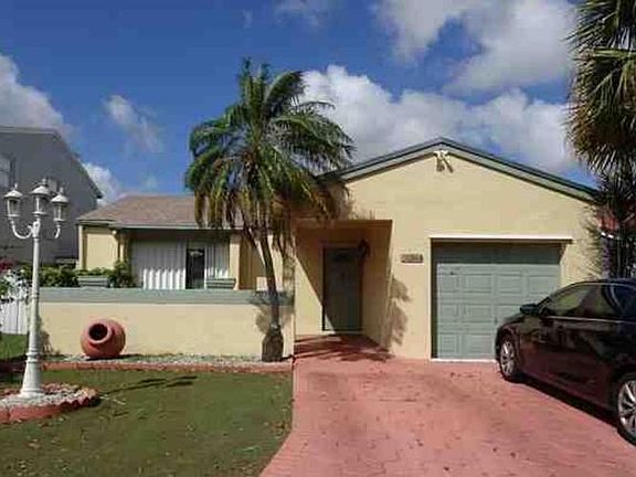 2nd image of 14244 SW 111th Ln