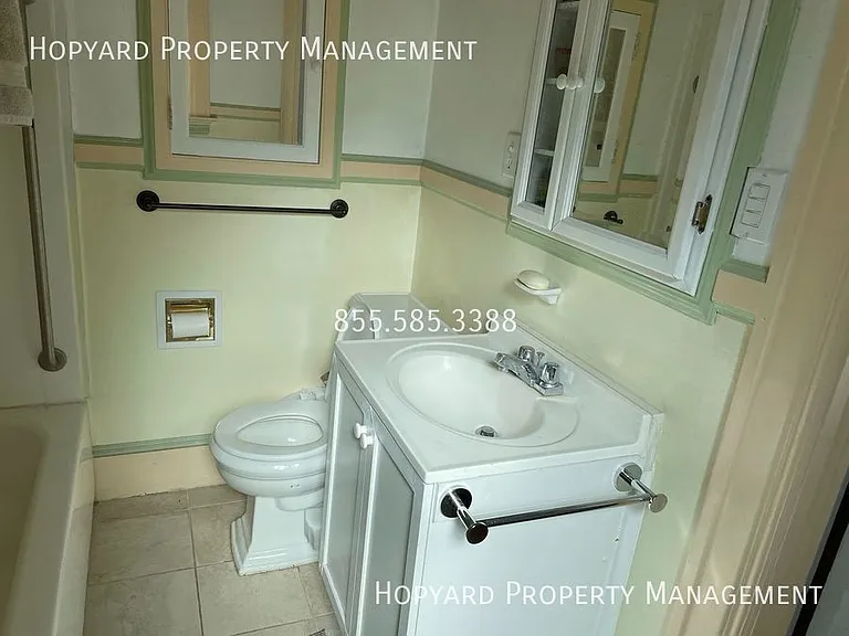737 S 11th St #3 — Photo 6