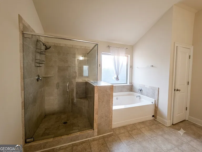 165 Regency Pl — Photo 15