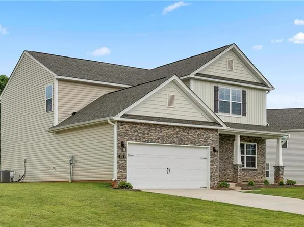 206 Lisa Ln, Winston Salem, NC 27107