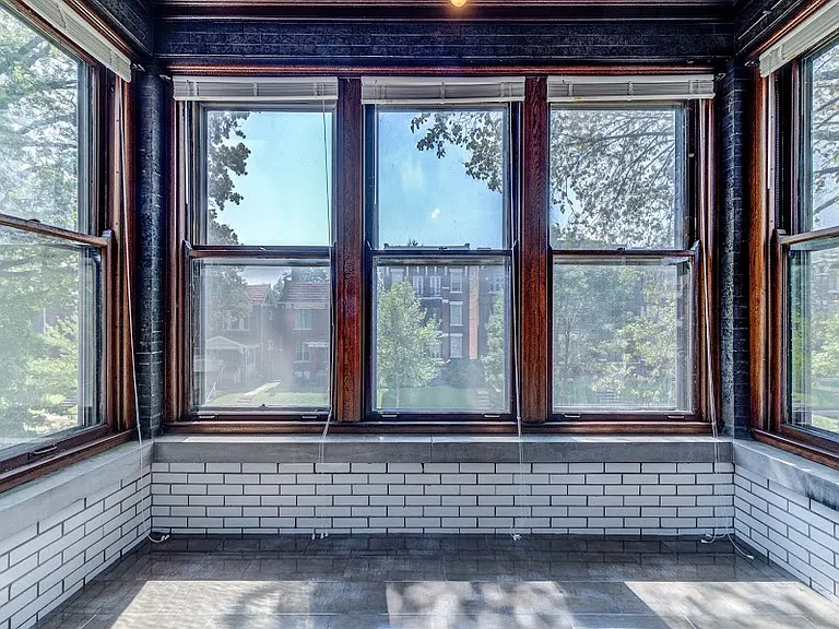 5779 Pershing Ave — Photo 20