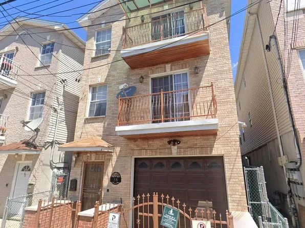 38 Graham Street image 1 of 16