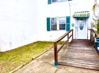 30 Grove St, Charleston, SC 29403