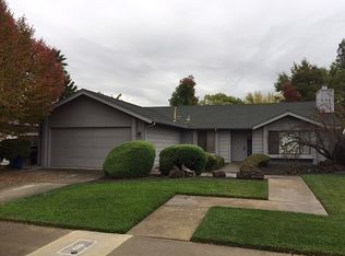 34 Zephyr Cove Cir, Sacramento, CA