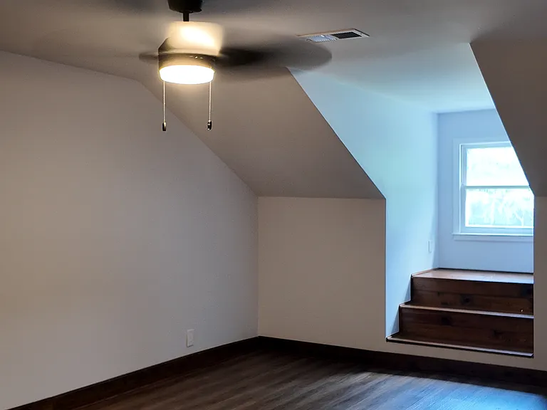 412 Hummingbird Way — Photo 4