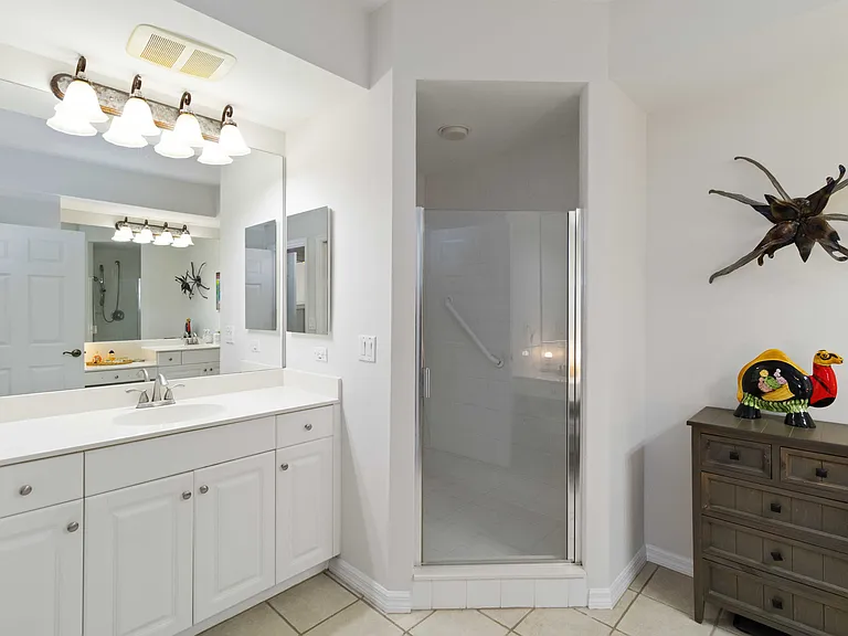 1001 Arbor Lake Dr #606 — Photo 17