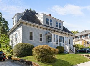 27 Champlin St, Newport, RI 02840