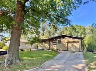 2243 S Broadview St, Wichita, KS 67218