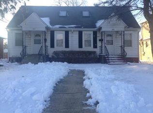 826 Muirfield Ave, Waukegan, IL 60085