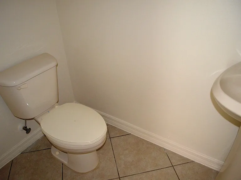 4905 Terrapin Blvd — Photo 9
