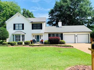 512 Stone River Rd, Tuscaloosa, AL 35406