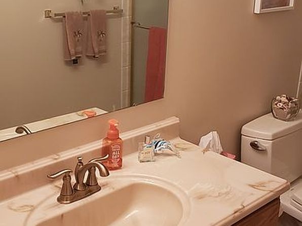 118 Old Farm Rd, Danville, IN 46122